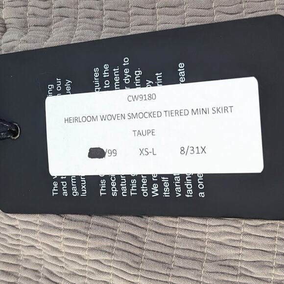 NWT Chaser Heirloom Woven Smocked Tiered Mini Skirt Taupe Women's Size Small - Picture 5 of 7